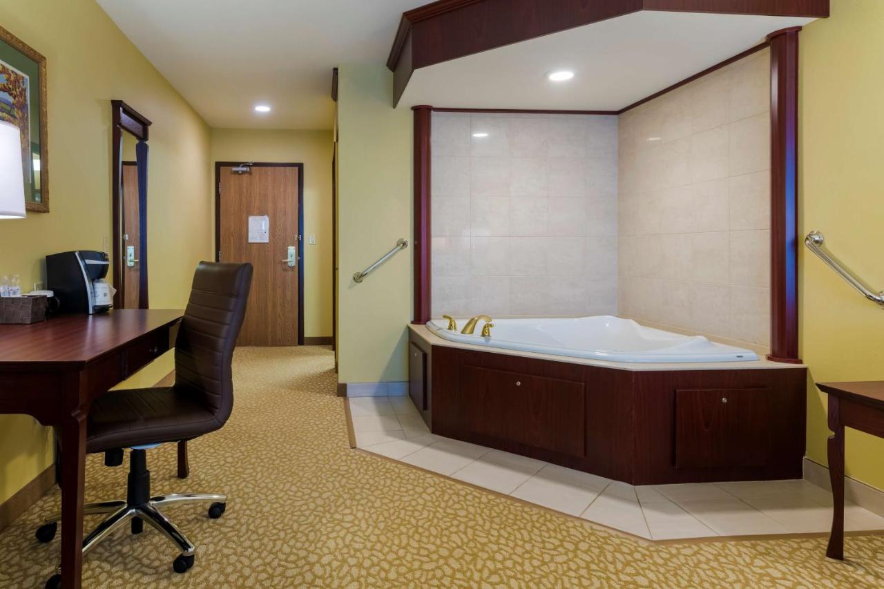 Best Western Plus Grand-Sault Hotel & Suites Luaran gambar
