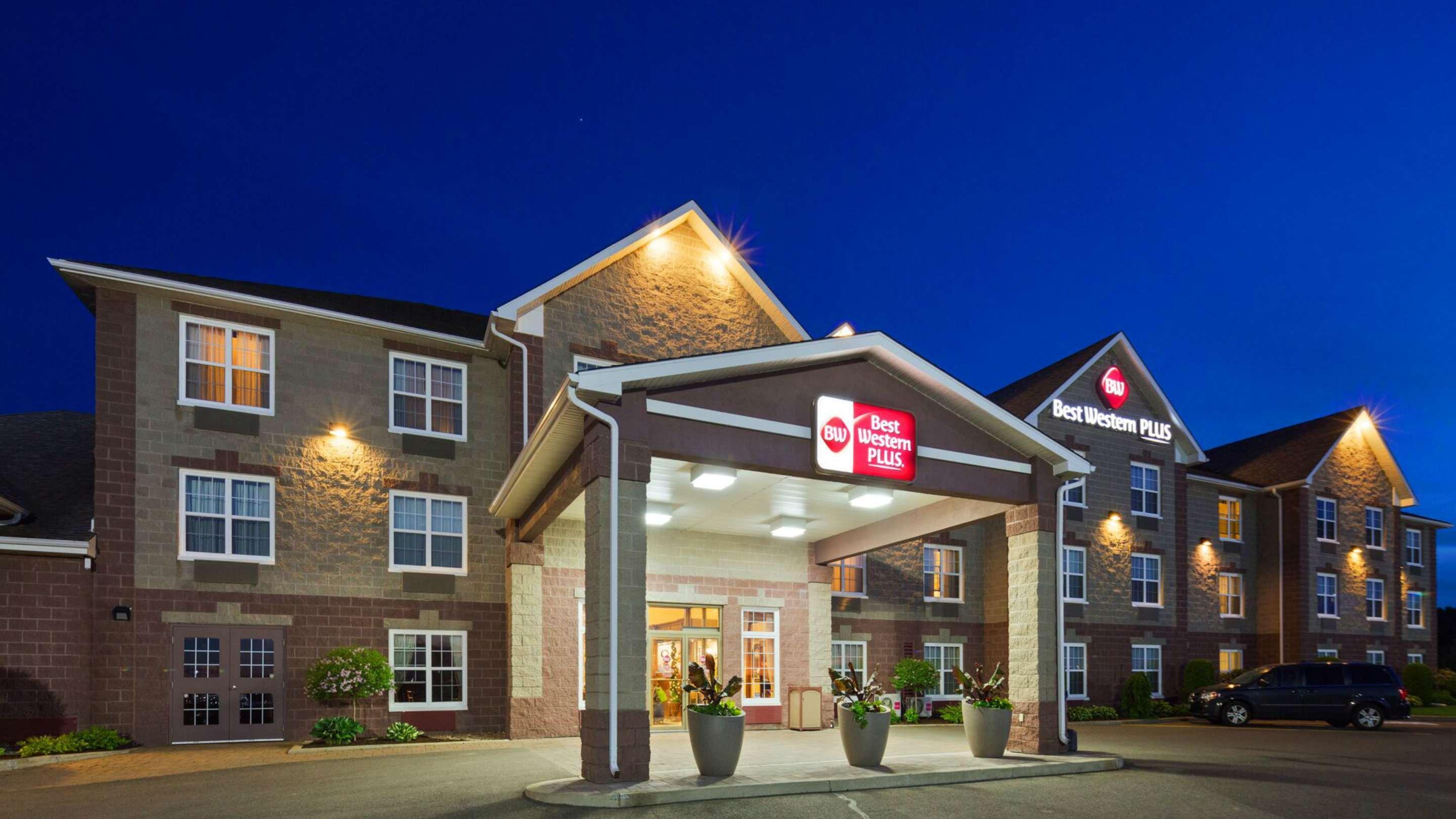 Best Western Plus Grand-Sault Hotel & Suites Luaran gambar
